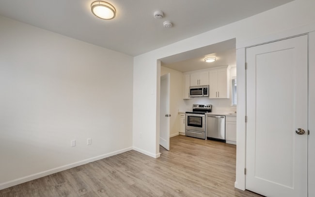 Kitchen Entrance