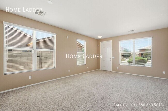 Photo - 45575 W Keller Dr