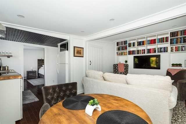 Photo - 5 Old Depot Way