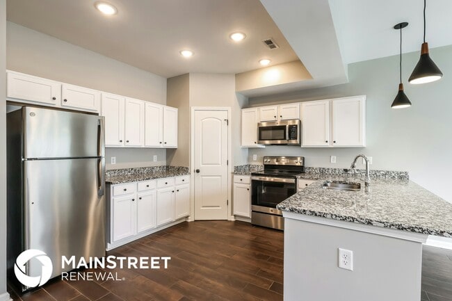 Photo - 2105 Paddle Wheel Dr