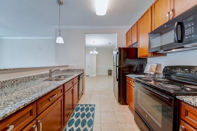 3 BR, 2 BA Kitchen - Seasons at Poplar Tent Rental