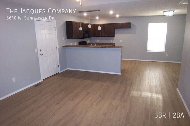 Photo - 5640 W Sunflower Dr