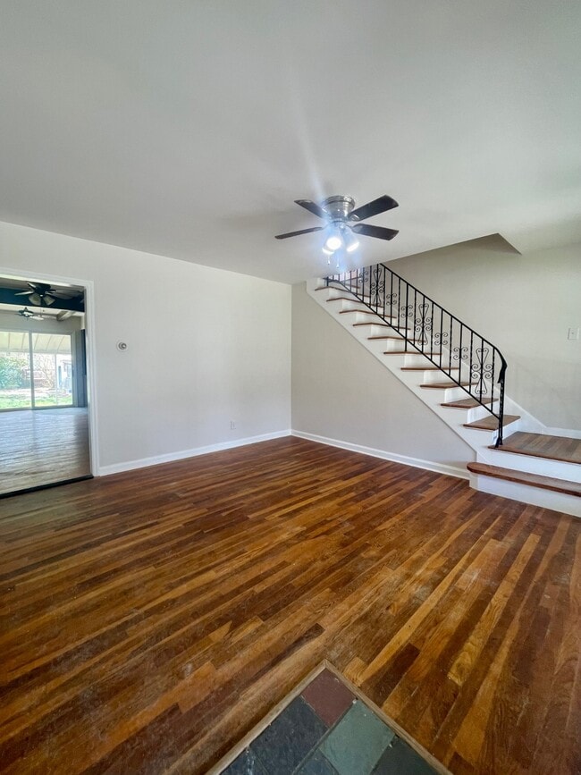 Photo - 26 Grove Ave
