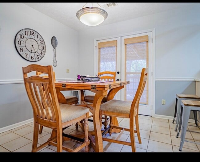 Photo - 5240 Spinnaker Ct