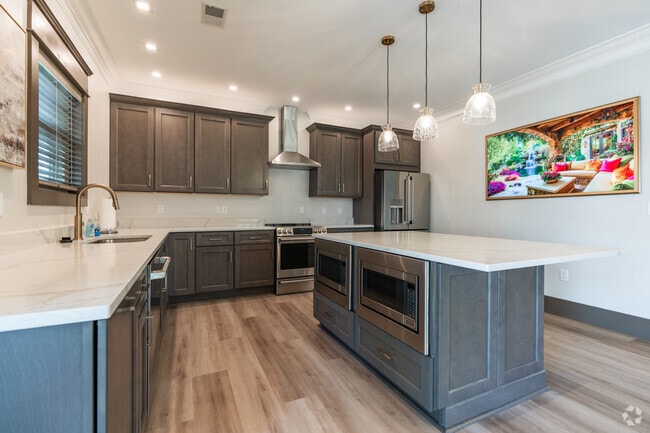 Casa club - Hi-Point Apartments