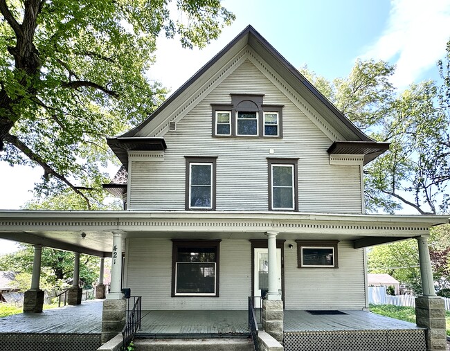 Photo - 421 S 28th St Townhome