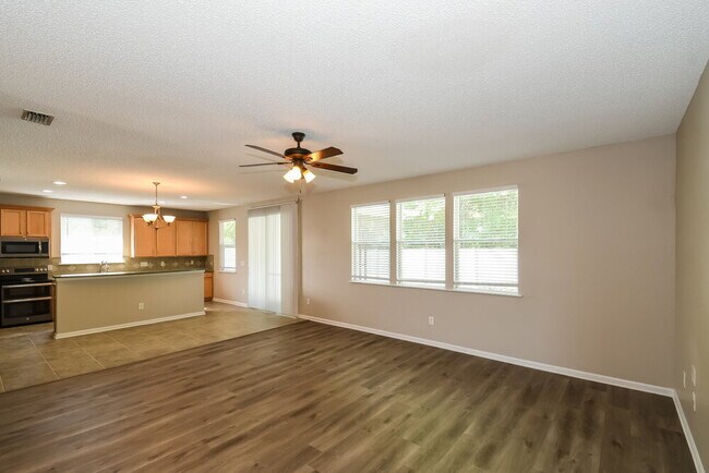 Photo - 7352 Hawks Point Ct