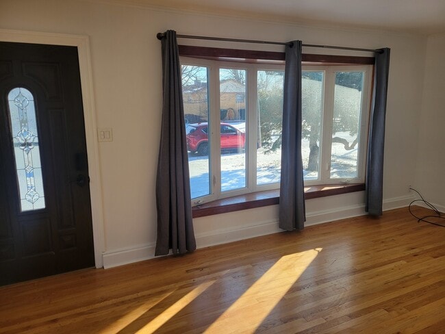 Photo - 2382 S Scott St