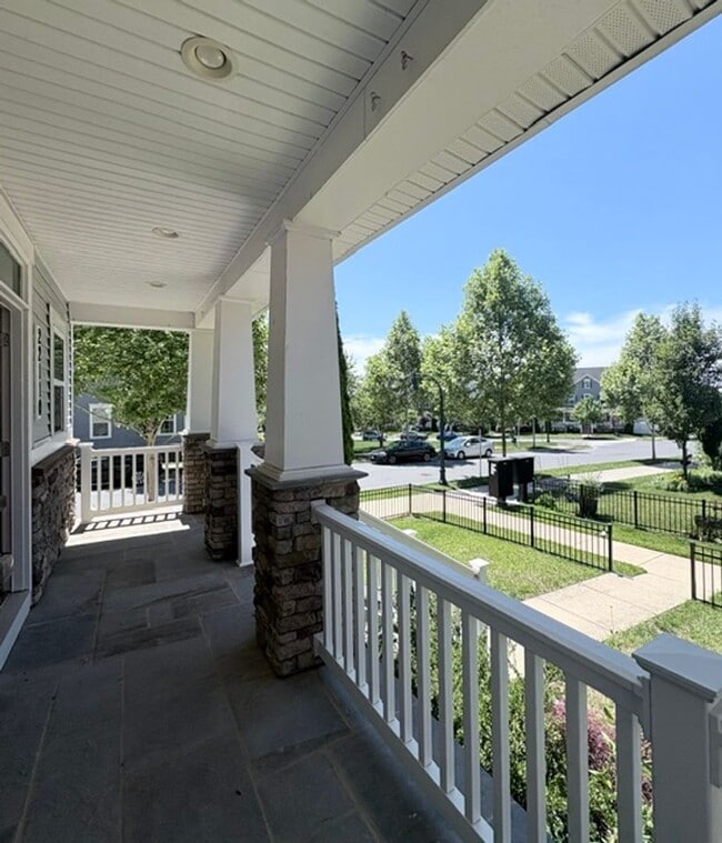 Photo - 22110 Fulmer Ave