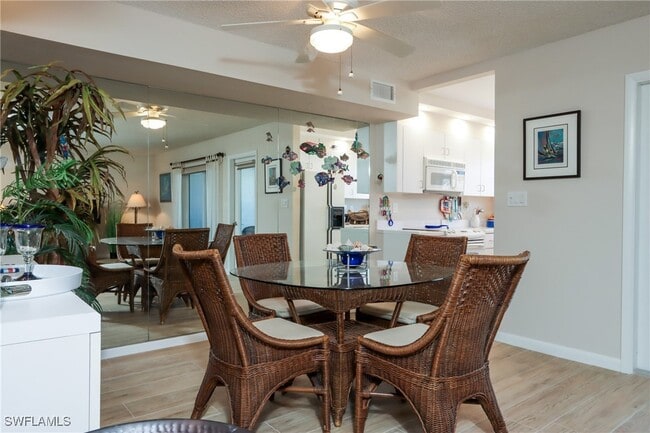 Building Photo - 25750 Hickory Blvd Unit 258 Rental