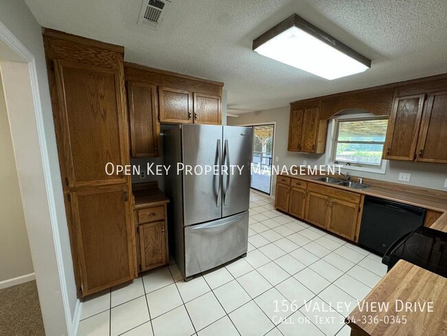 Photo - 156 Valleyview Dr