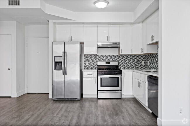 2BD, 2BA - 1,100SF - Kitchen