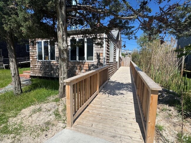 Building Photo - 917 Evergreen Walk Rental