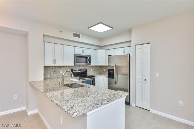 Photo - 1200 Reserve Way Unidad 106