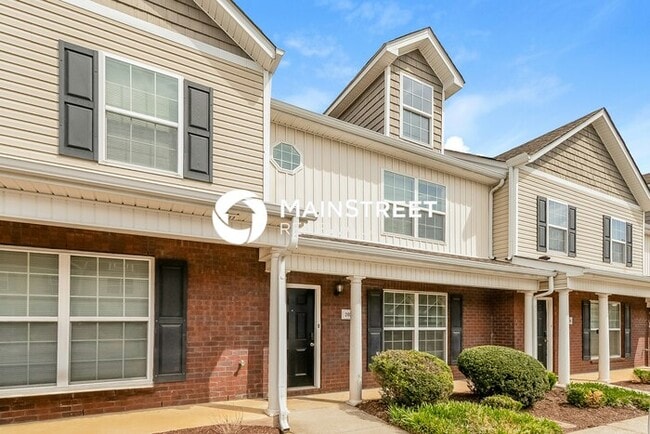 Building Photo - 3 Bedroom Pet-Friendly Home in La Vergne, TN with Main Street Renewal