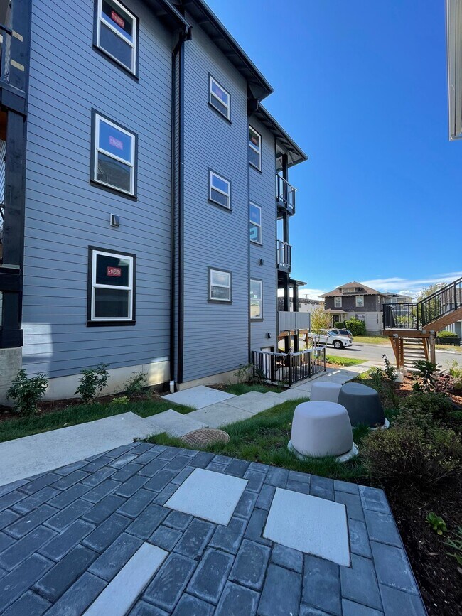1200/1210 Billy Frank Jr Street - 1210 #201