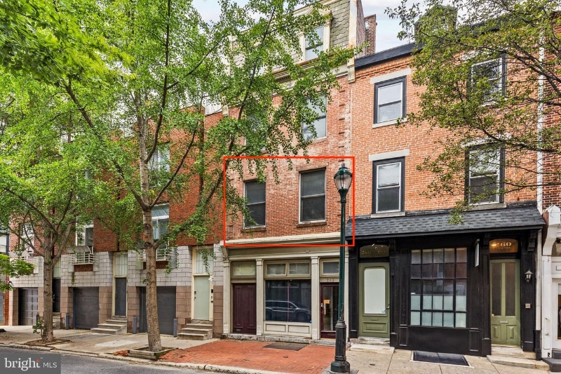 Photo - 262 S 11th St