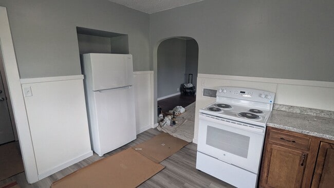 Photo - Updated acreage 3 bedroom, 1 bath in Waterloo