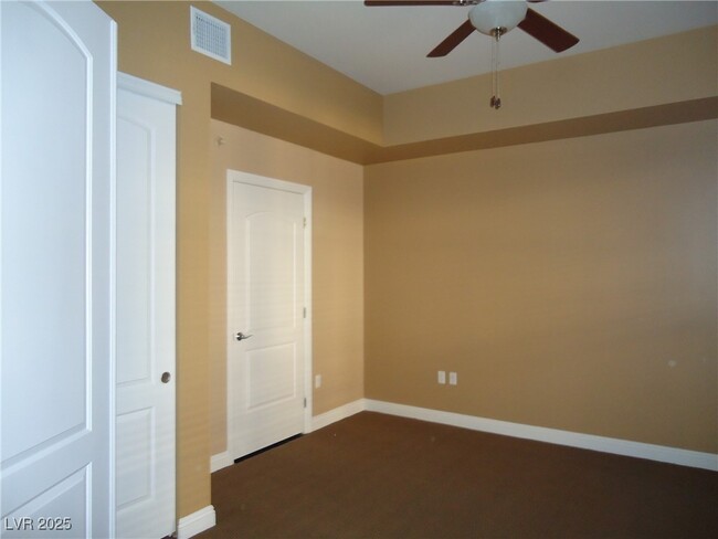 Photo - 64 Strada Principale Condo Unit 302
