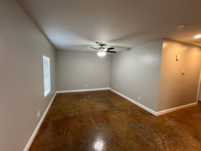 Photo - Modern 3B/2B Duplex Available in South Lake Charles