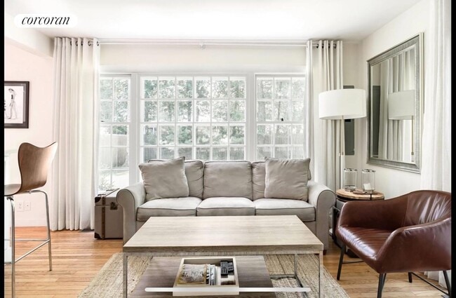 Photo - 25 Rutland Rd