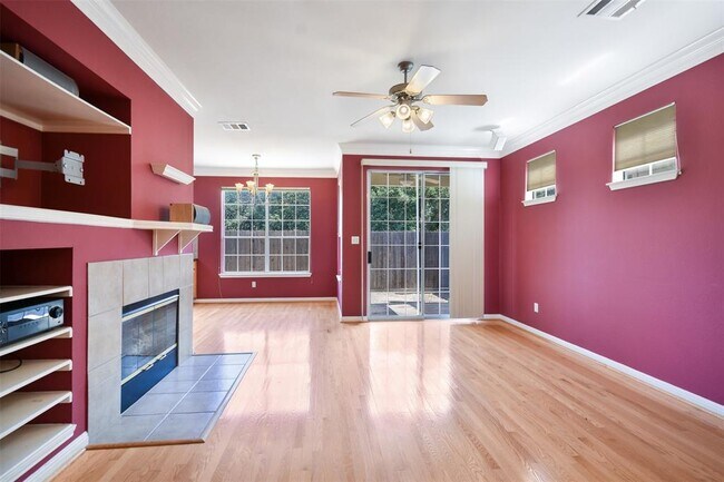 Photo - 8518 Cahill Dr Unit 32