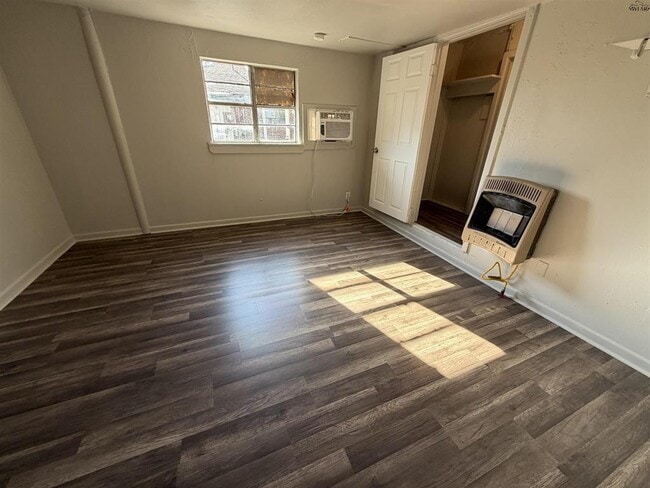 Photo - 2115 Princeton Ave