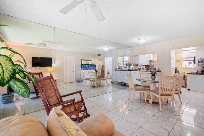 Photo - 2999 Point E Dr Unit C109