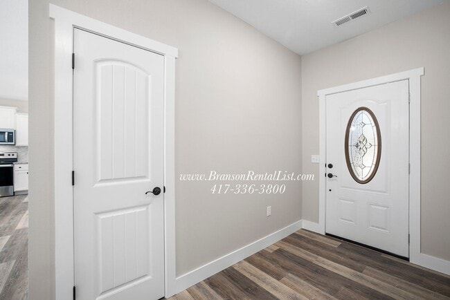 Photo - Great Location available again!!!