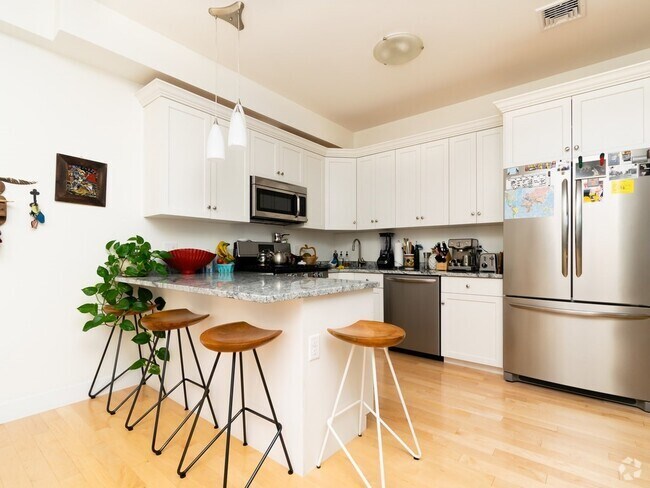 Building Photo - 70 Prospect St Unit 304 Rental