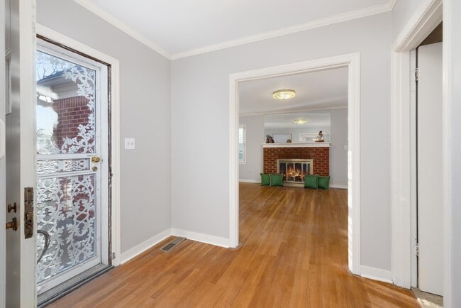Photo - 1396 Munford Ave