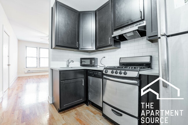 Photo - 619 W Melrose St Unit C3