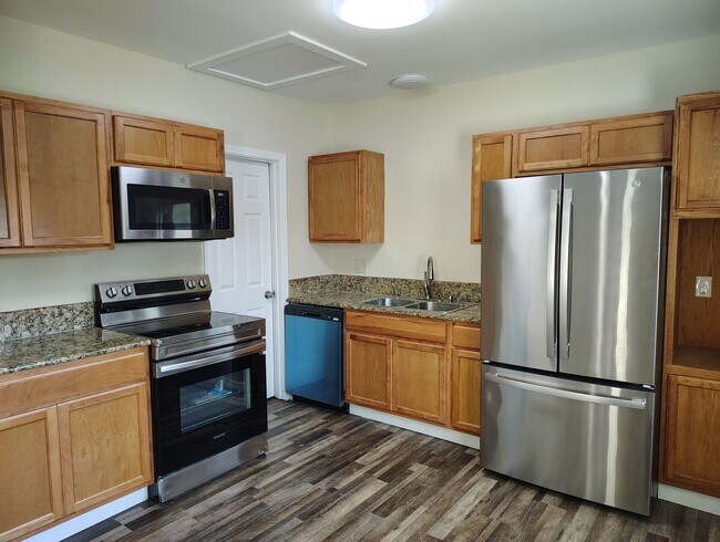 Photo - 250 Wilson St Unit Apt A