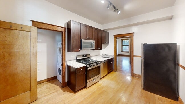 Photo - 1253 W Grace St