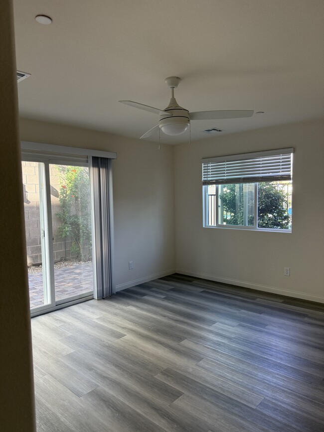 Photo - 6831 Truffle Gray St