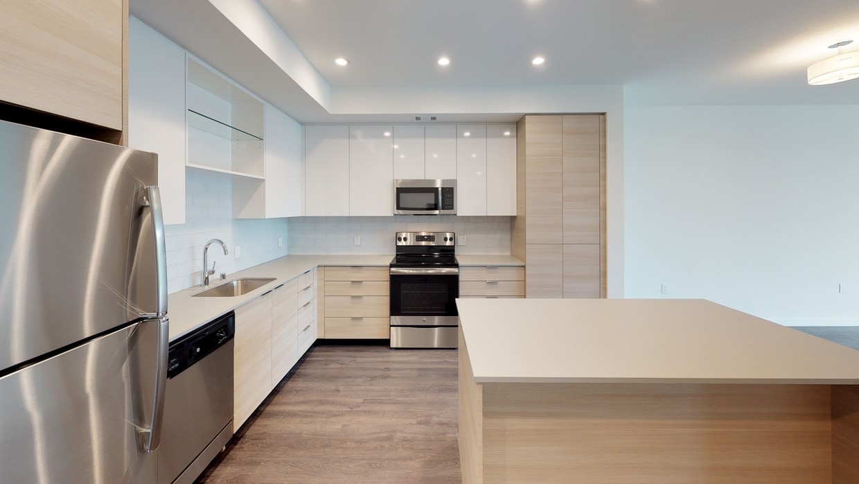 Photo - Aquatic Fourth Street Apartments