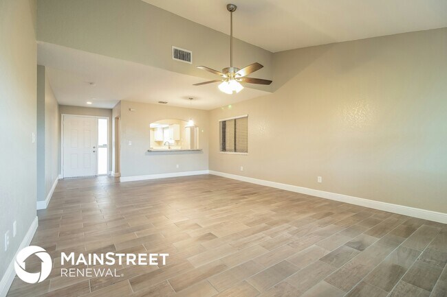 Photo - 302 Blue Jacket Ln