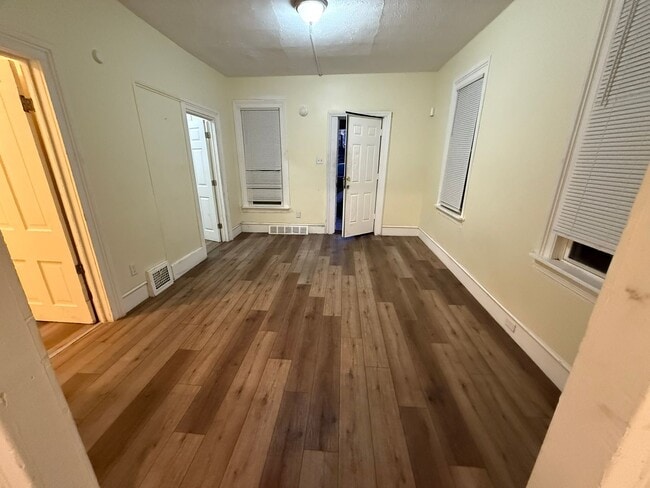 Building Photo - *Friendly Road, LLC 3404-3406 Walton Ave Unit 3406-Rear