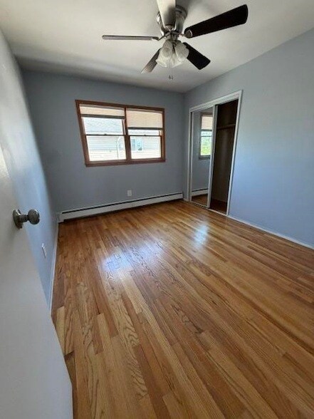 17 Acorn Rd