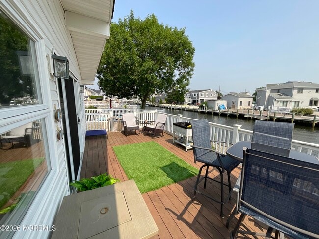 Photo - 43 Topsail Rd