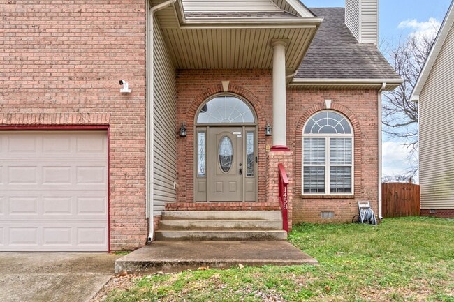 Photo - Pet Friendly Three Bedroom with Bonus!