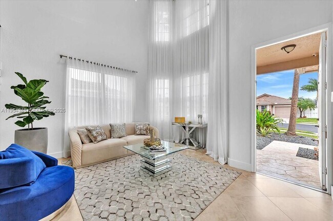 Photo - 773 SW 120th Ave