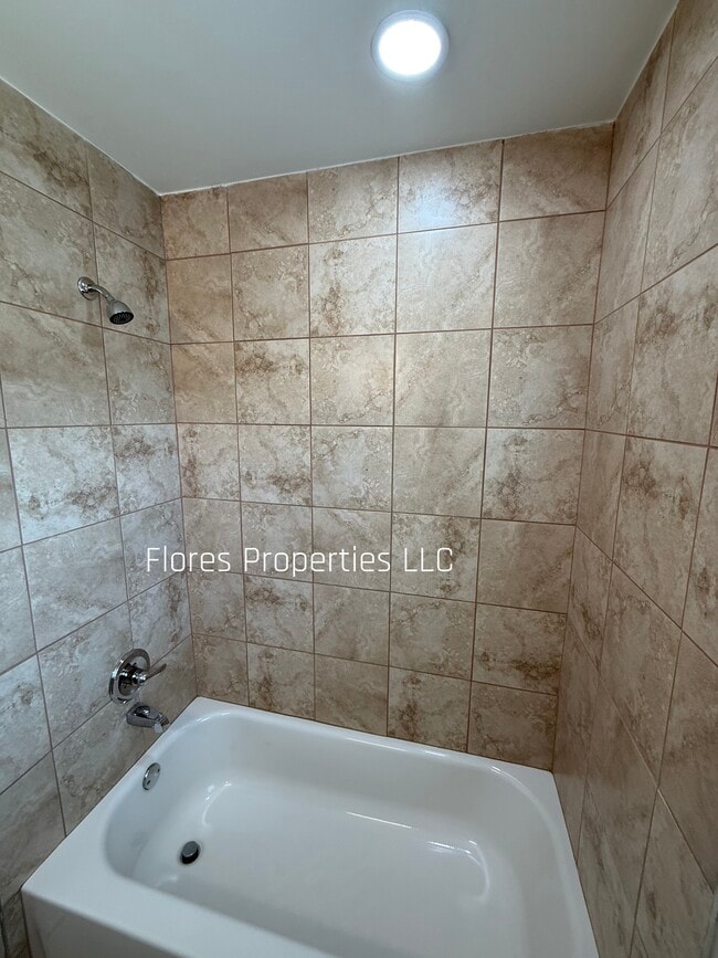 Photo - 1136 Pauline Ave