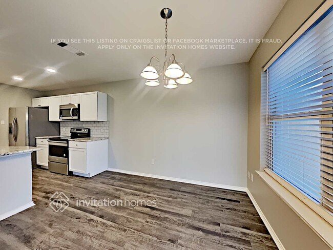 Photo - 3724 Periwinkle Dr