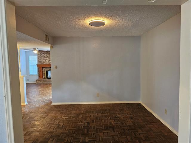 Photo - 701 Towne House Ln