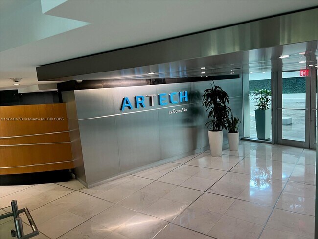 Photo - 2950 NE 188th St Unit 446