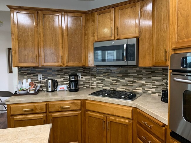 Photo - 11013 Dawson Falls Ave