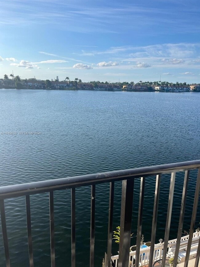 Building Photo - 5580 W 26th Ct Unit 208