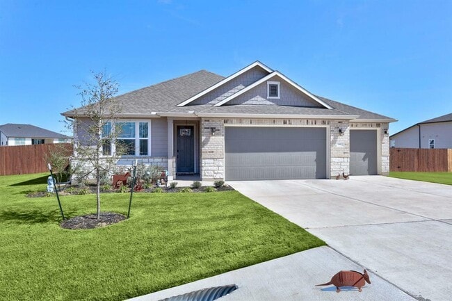 Building Photo - 191 Silverton Ln