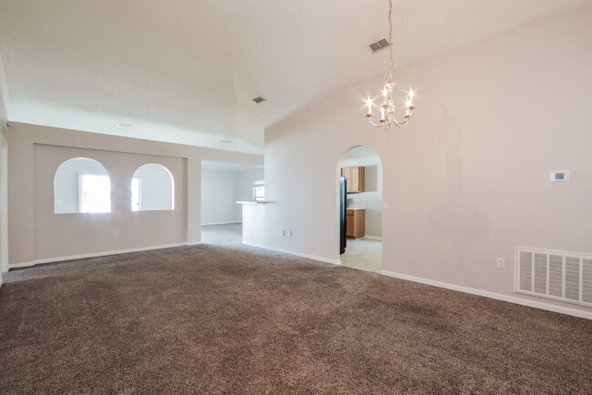 Photo - 2328 Kingscrest Cir